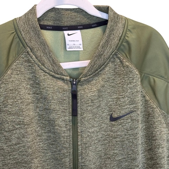 Nike Men's Olive Green Jacket - Picture 4 of 7